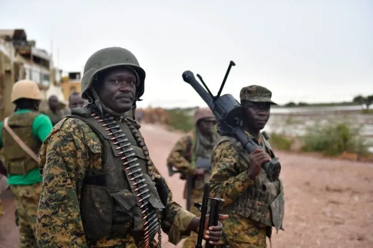 Somalidə 30-dan çox  silahlı öldürüdü