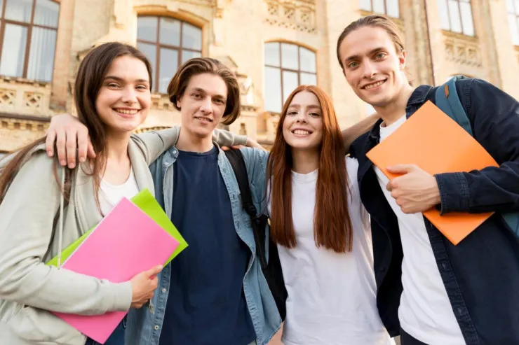 Yeni dərs ilinin  PROQNOZU: ulduzlar tələbələr üçün  nə hazırlayıb?