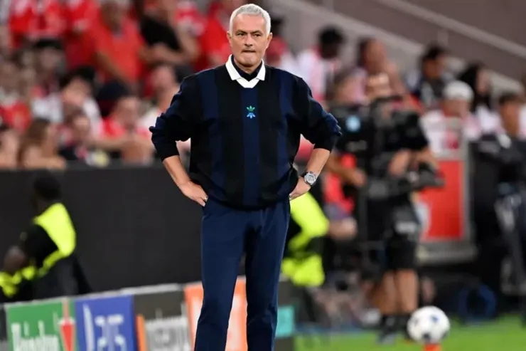 Joze Mourinyo “Benfika”nın baş məşqçisi  olur?