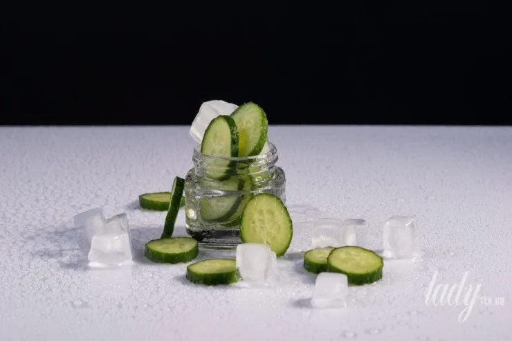 Üz üçün qulluq  - dondurulmuş xiyar: yeni TikTok TRENDİ 