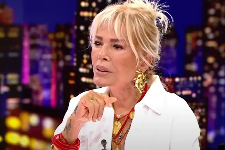 Ajda Pekanın bacısı xəstəxanada ŞOK OLDU 