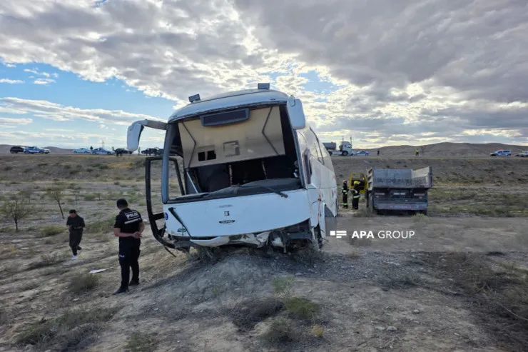 Naxçıvanda avtobus dərəyə aşdı,  16 yaralı var - SİYAHI - YENİLƏNİB 