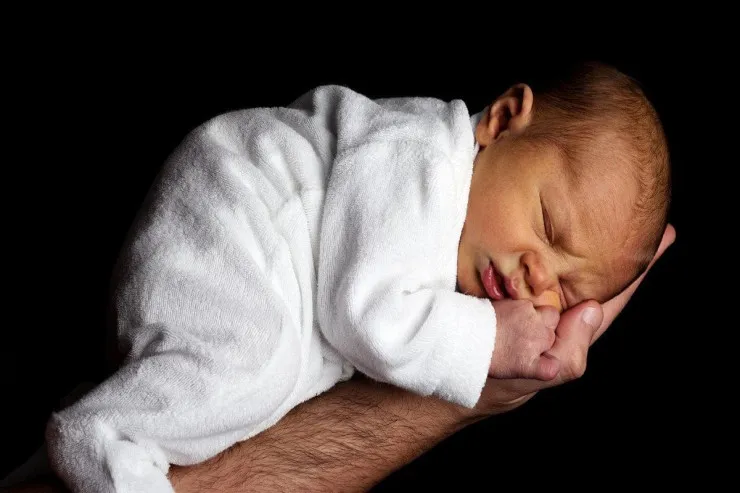 Ata-ana oğluna  "Brfxxxxxxxxmnnpcccccccclllmmnprxvvclmnckssqlbb11116" adını vermək istədi: amma... 