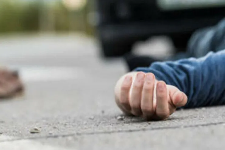 Gədəbəydə qardaş-bacını maşın vurdu 