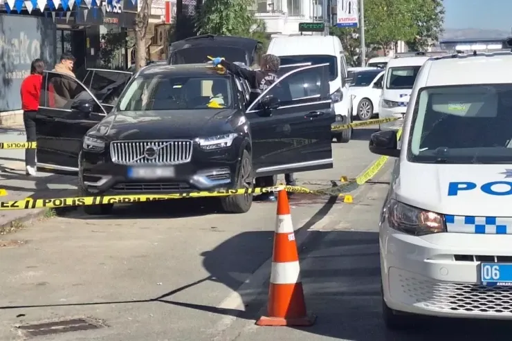 Sürücüsü  iş adamını   güllələdi