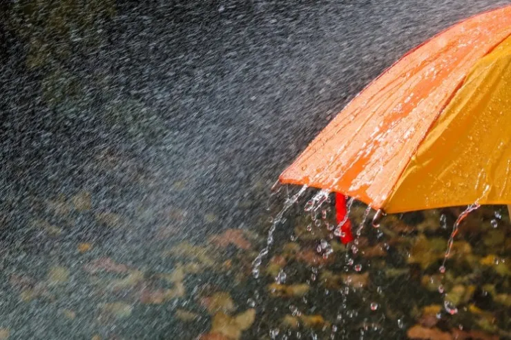 Əksər rayonlara leysan yağıb - FAKTİKİ HAVA 