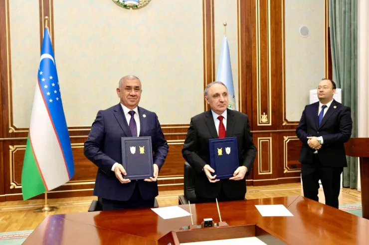 Kamran Əliyev Özbəkistana getdi