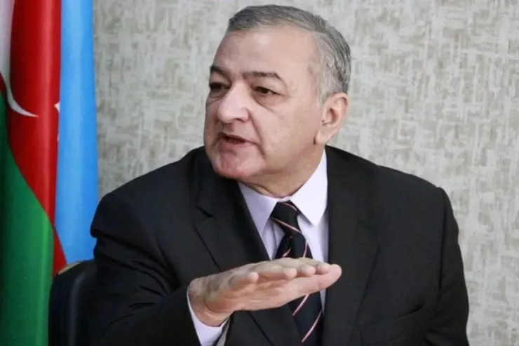 İlham İsmayıl sərbəst buraxıldı -  YENİLƏNİB 