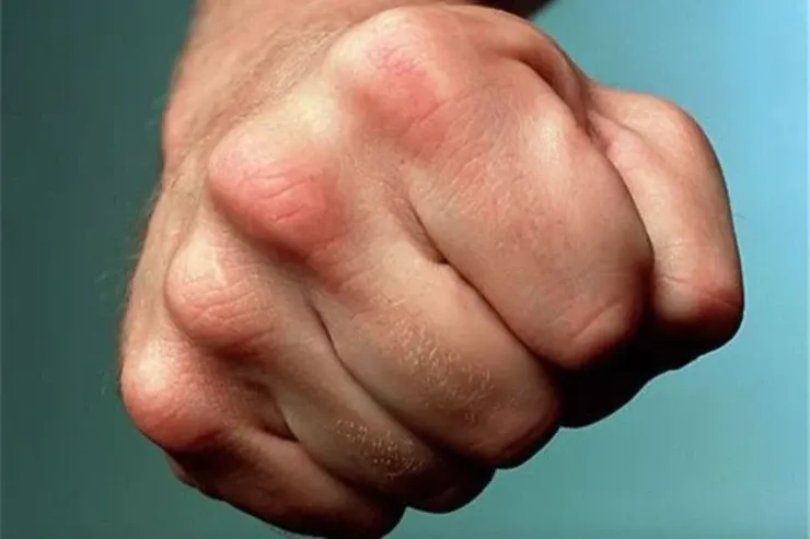 Xaçmazda DƏHŞƏT:  arvadı ilə dalaşdı, qayınatasını bir yumruğa öldürdü 