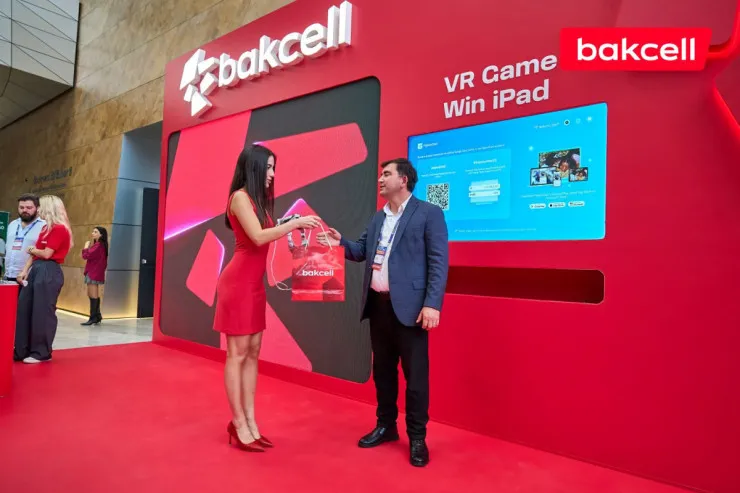 "Bakcell” “INMerge” Sammitində ən son innovasiyalarla çıxış edir