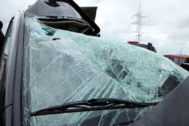 Bakıda qəzada yaralanan sürücü xəstəxanada öldü 