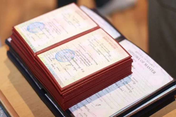 Bakıda "diplom satan"a  cinayət işi açıldı