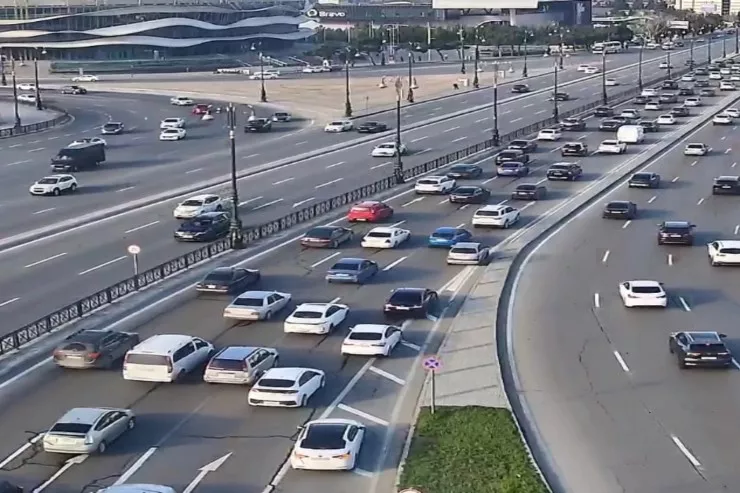 Bakıda bu yollarda sıxlıq var - SİYAHI 