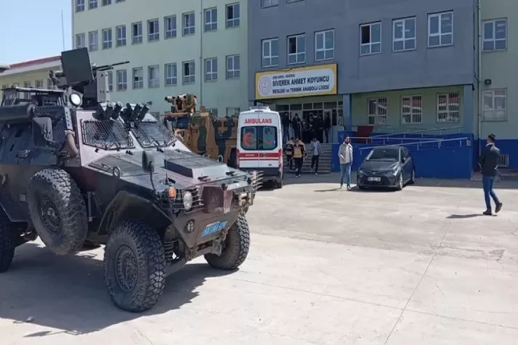 Türkiyədə məktəbə silahlı hücum:  18 nəfəri yaralayan şagird intihar etdi  - YENİLƏNİB 