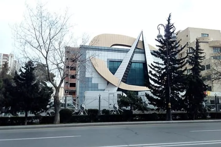 “Space”də nə baş verir? - İcraçı direktor DANIŞDI 