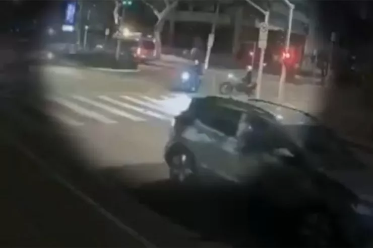 Məşhur müğənni konsertdən sonra  yolda GÜLLƏLƏNDİ - HADİSƏ ANI 