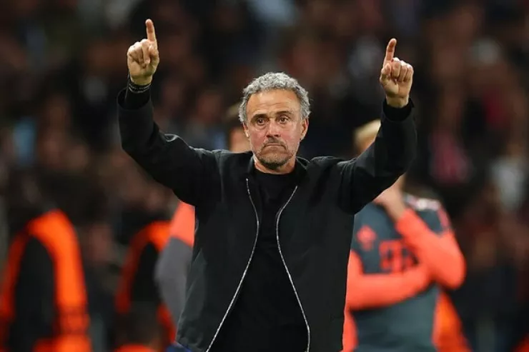 Tarixi uğur:  PSJ-nin baş məşqçisi Qvardiolanı keçdi 