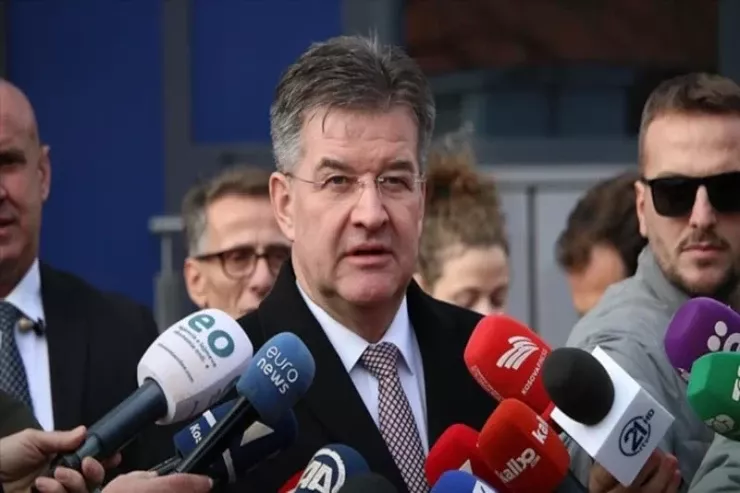 Daha bir diplomat Epşteyn sənədlərinin qurbanı oldu 