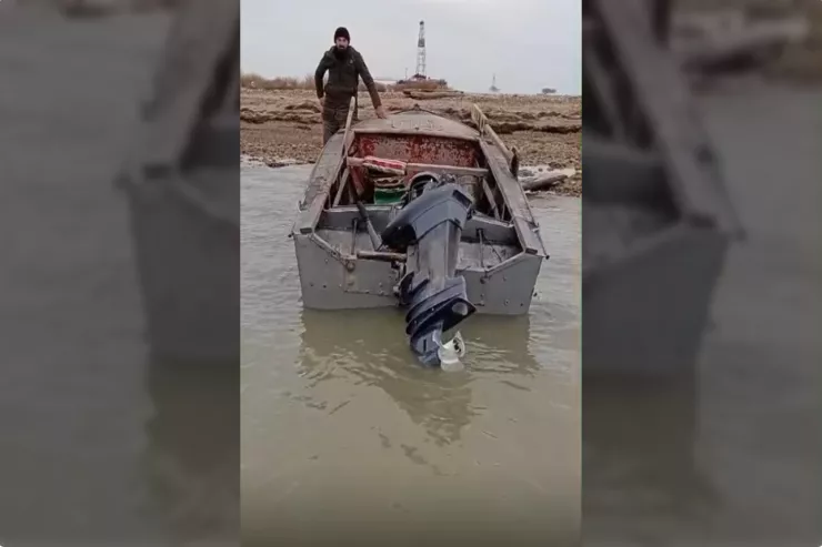 Dənizdə köməksiz qalan balıqçılar xilas edildi - FOTOLENT 