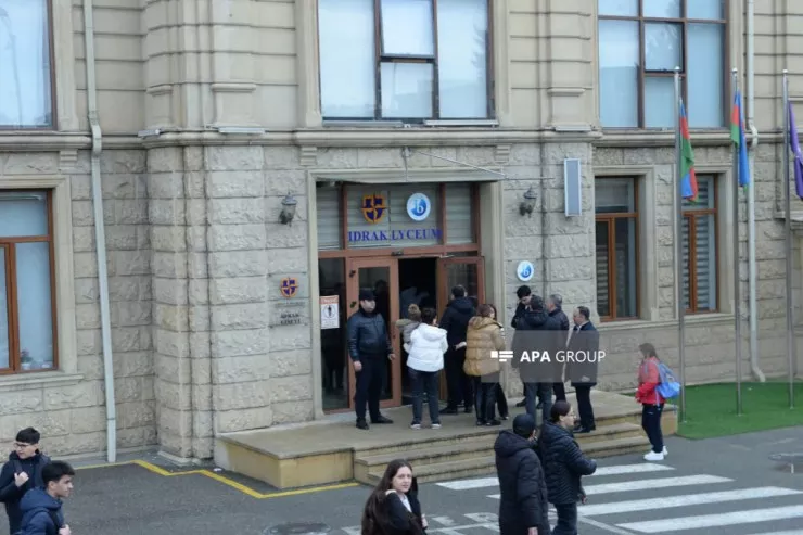 Mətbuat Şurasından "İdrak" liseyindəki insidentlə bağlı jurnalistlərə ÇAĞIRIŞ 