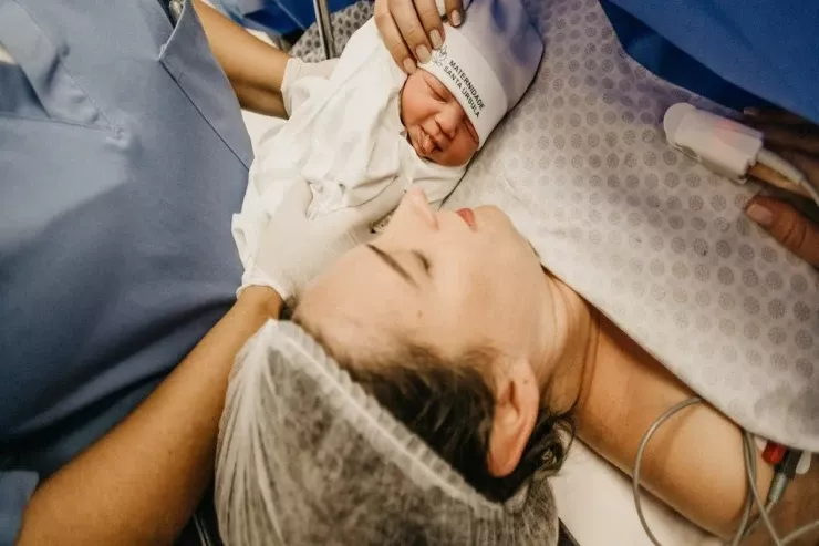 Qadınlar doğuşda,  yoxsa abortda  daha çox ölür? - ARAŞDIRMA 