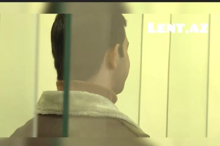 Həbsdən çıxan kimi dayısını 20 bıçaq zərbəsi  ilə öldürdü - MƏHKƏMƏDƏN VİDEO 