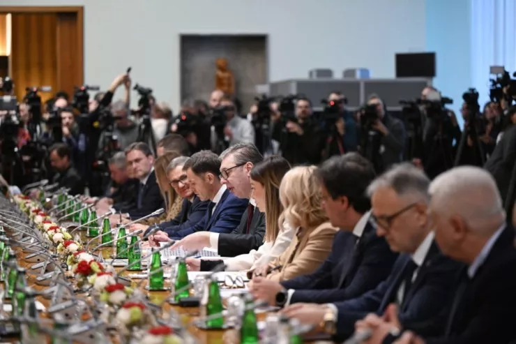 Vuçiç Zirədən ixrac edilən məhsulların ləzzətindən danışdı