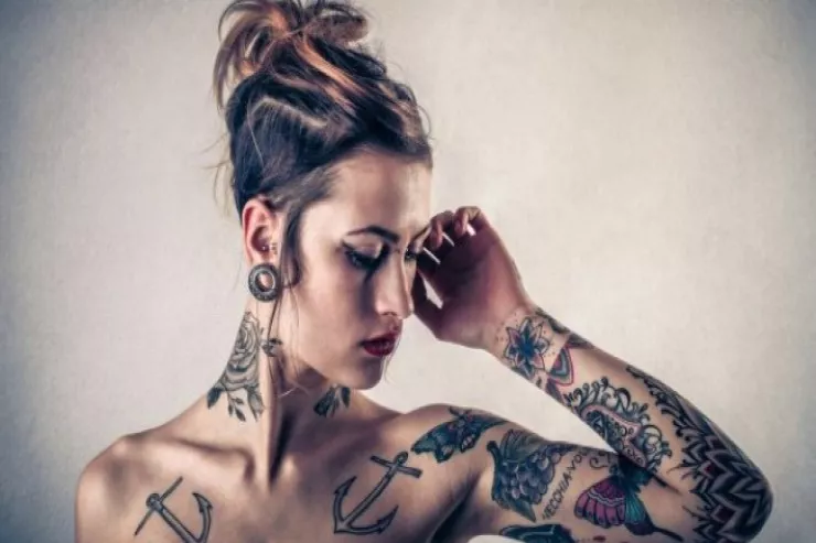 Döymə və xərçəng:  Qorxulu başlığın arxasında nə gizlənir? 