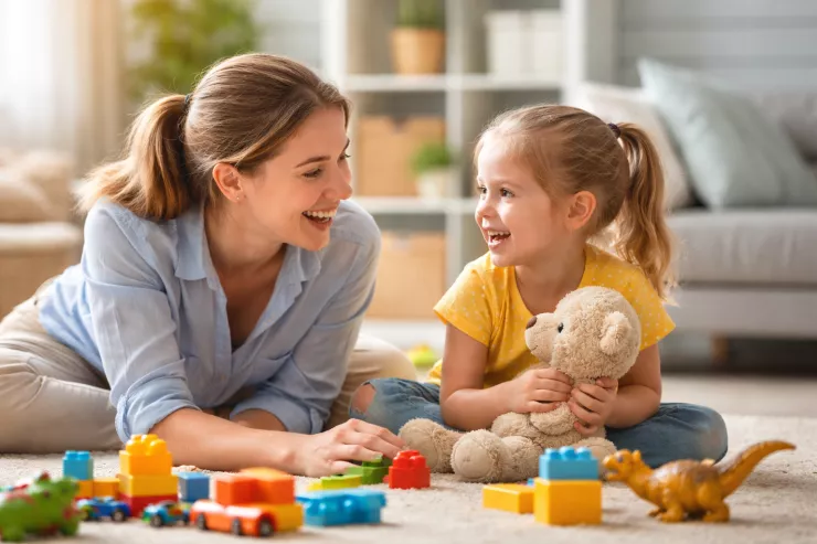"Ana, mənimlə oyna" sözlərinin arxasında nə dayanır? 