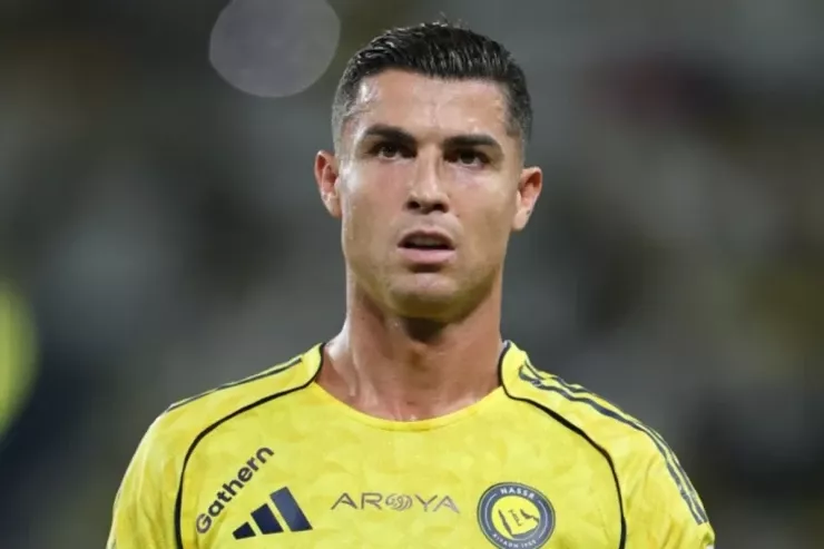 Ronaldo İspaniya klubuna ortaq oldu 
