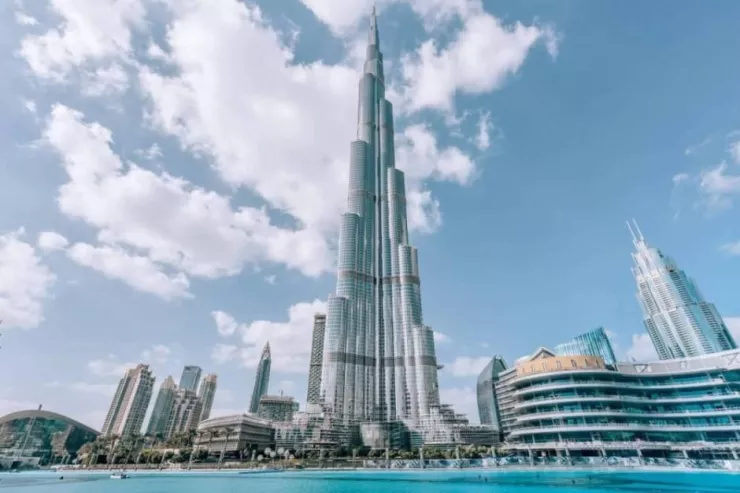 "Bürc Xəlifə"  müharibə təhlükəsi ilə boşaldıldı