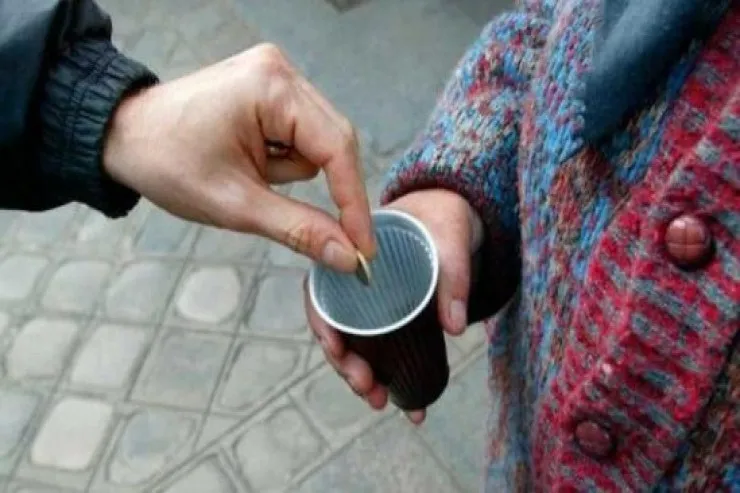 Bayramda övladlarını diləndirən  anaya bu cəza  verildi - AZƏRBAYCANDA