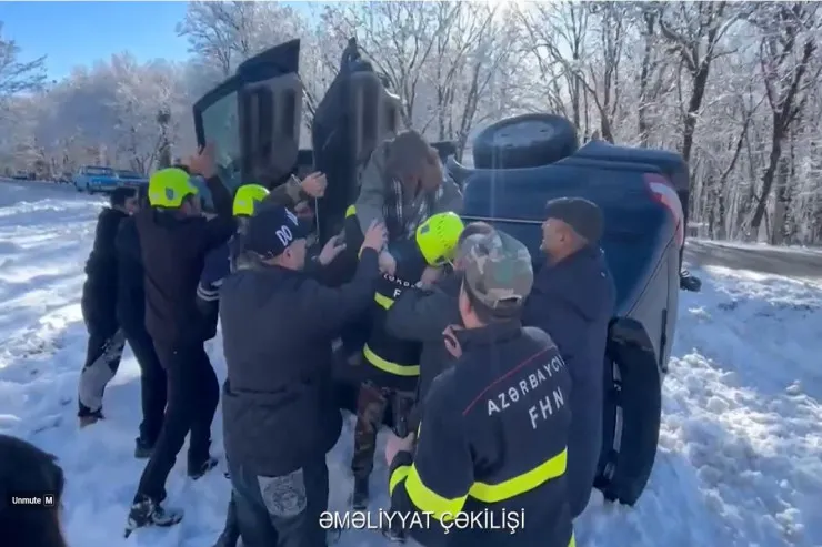 İsmayıllıda "cip" buzlu yolda aşdı - VİDEO 