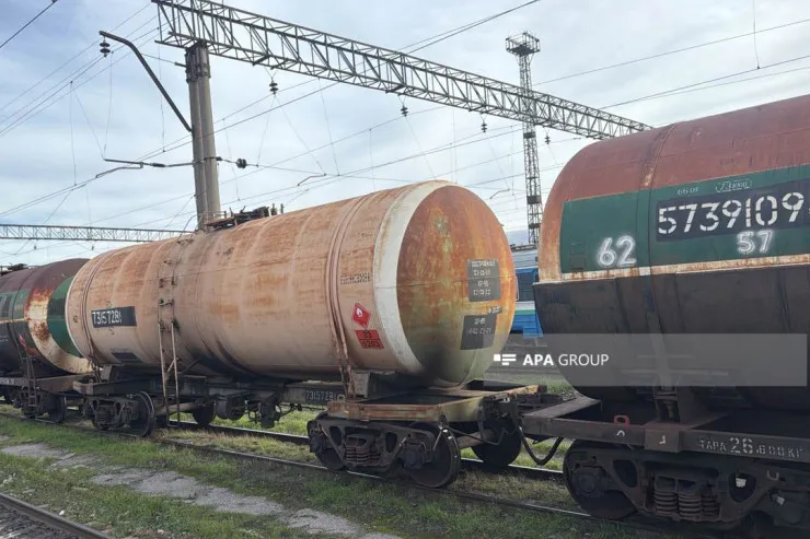 Azərbaycandan Ermənistana neft məhsullarının növbəti partiyası yola salındı -FOTOLENT  -VİDEO 