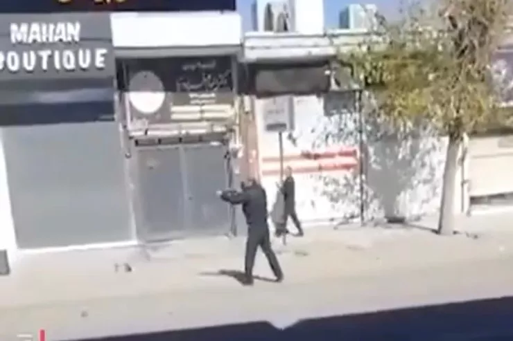 ABŞ İran polisinin etirazçılara atəş açmasının görüntülərini yaydı 