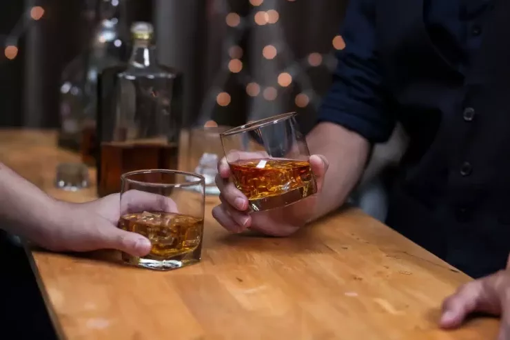 Spirtli içki kök insanlar üçün  təhlükəlidir - XƏBƏRDARLIQ 