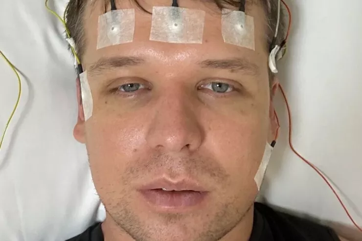 İki ildir yatmır,  yuxulu da olmur - Nadir xəstəlik