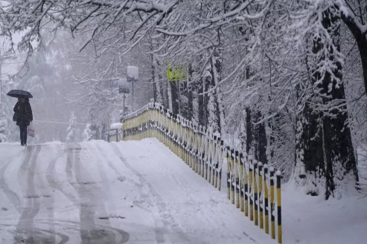 Bu yerlərə qar yağır  - FAKTİKİ HAVA