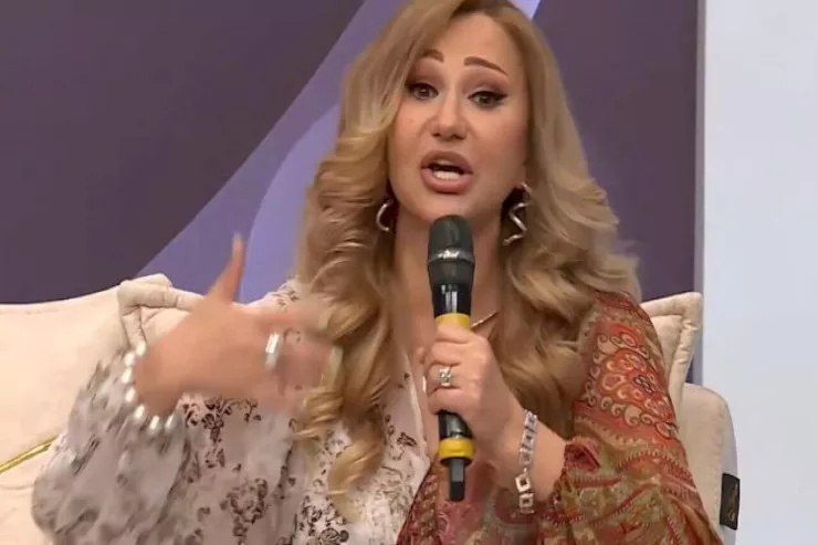 "Bizim bəylər evlənməyə qız tapmır"  - Mədinə Məlik -VİDEO 