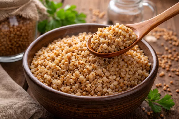 Qarabaşaq niyə qaynadılmamalı, buxarda bişirilməlidir:  faydalı bir sirr 