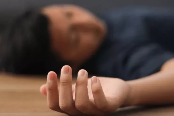 Gəncədə yeniyetmə repetitor yanında ürəktutmadan  öldü