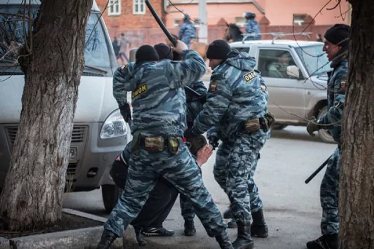 Rusiya azərbaycanlılara qarşı repressiya  edən polisləri mükafatlandırdı