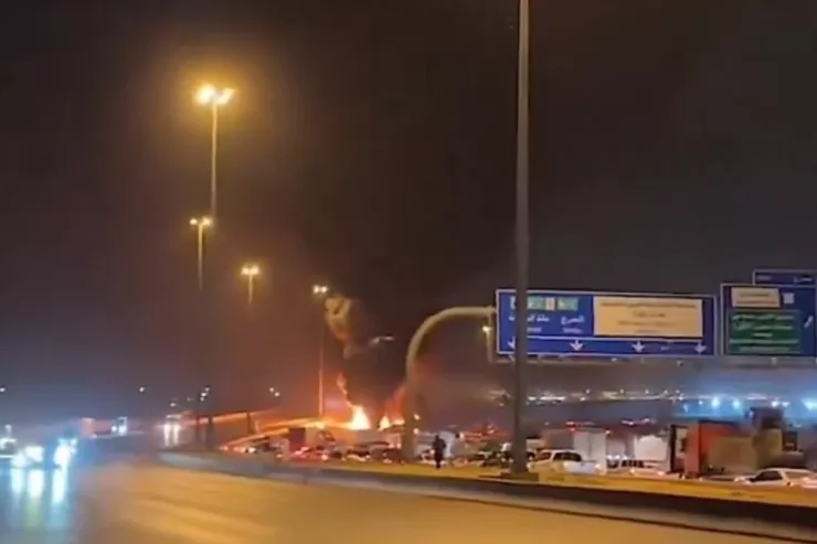 ABŞ-ın Ər-Riyaddakı səfirliyini dronla vurdular 