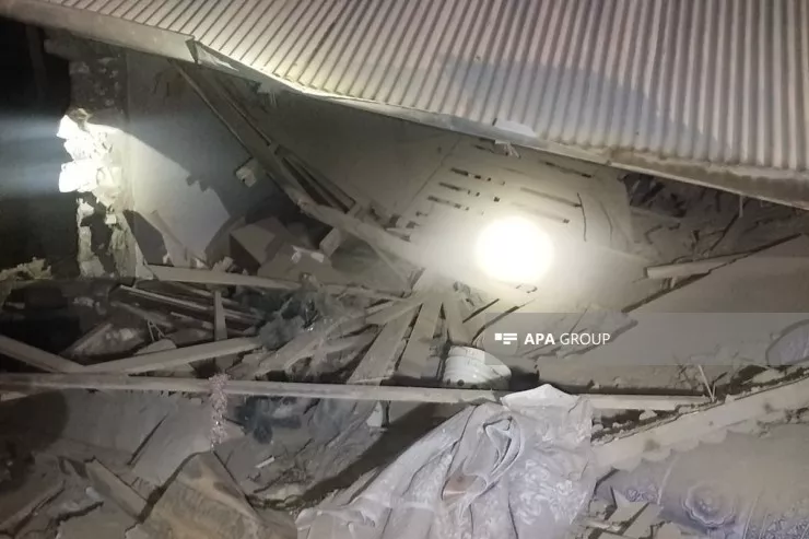 Bayram günü  faciə - Evdə qaz partladı, 3 nəfər yaralandı -FOTOLENT 