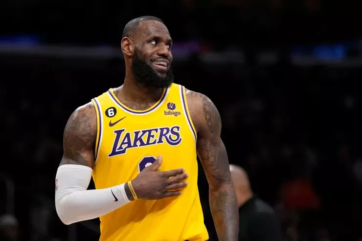 Lebron Ceyms NBA-da rekord qırdı 