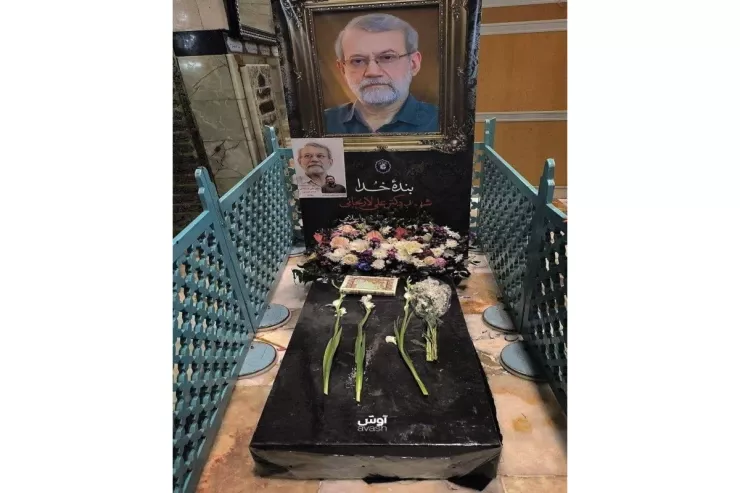 Əli Laricanin məzarının şəkli  yayıldı