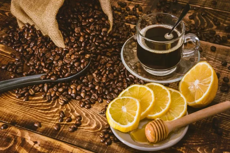 Qəhvə ilə limon qarışığının arıqlamağa təsiri   açıqlandı