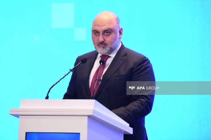 Dövlət Şəhərsalma və Arxitektura Komitəsi yanında Bakı Şəhər Memarlıq və Şəhərsalma Baş İdarəsinin rəisi Rəşad Qasımov