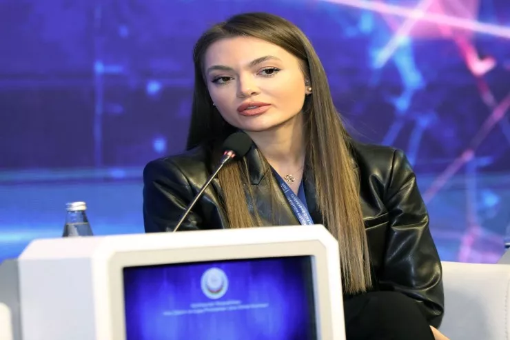 "İnsanlar ChatGPT-yə şəxsi məlumatları ötürürlər" - Sektor müdirindən XƏBƏRDARLIQ 