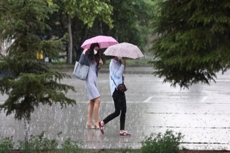 Hazırda bu yerlərə yağış və qar  yağır - Faktiki HAVA 